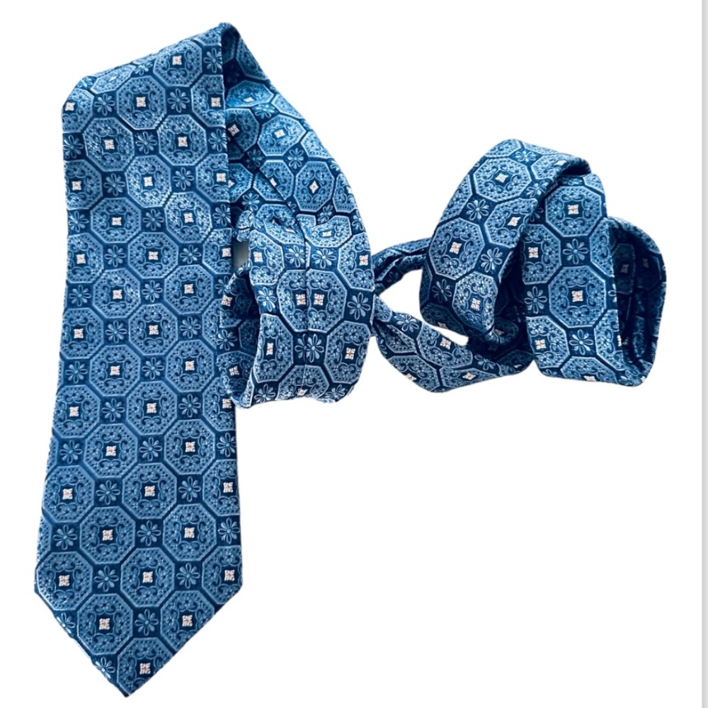 Hugo Boss Men's Multi-Color Floral Print Tie Blue Excellent Condition